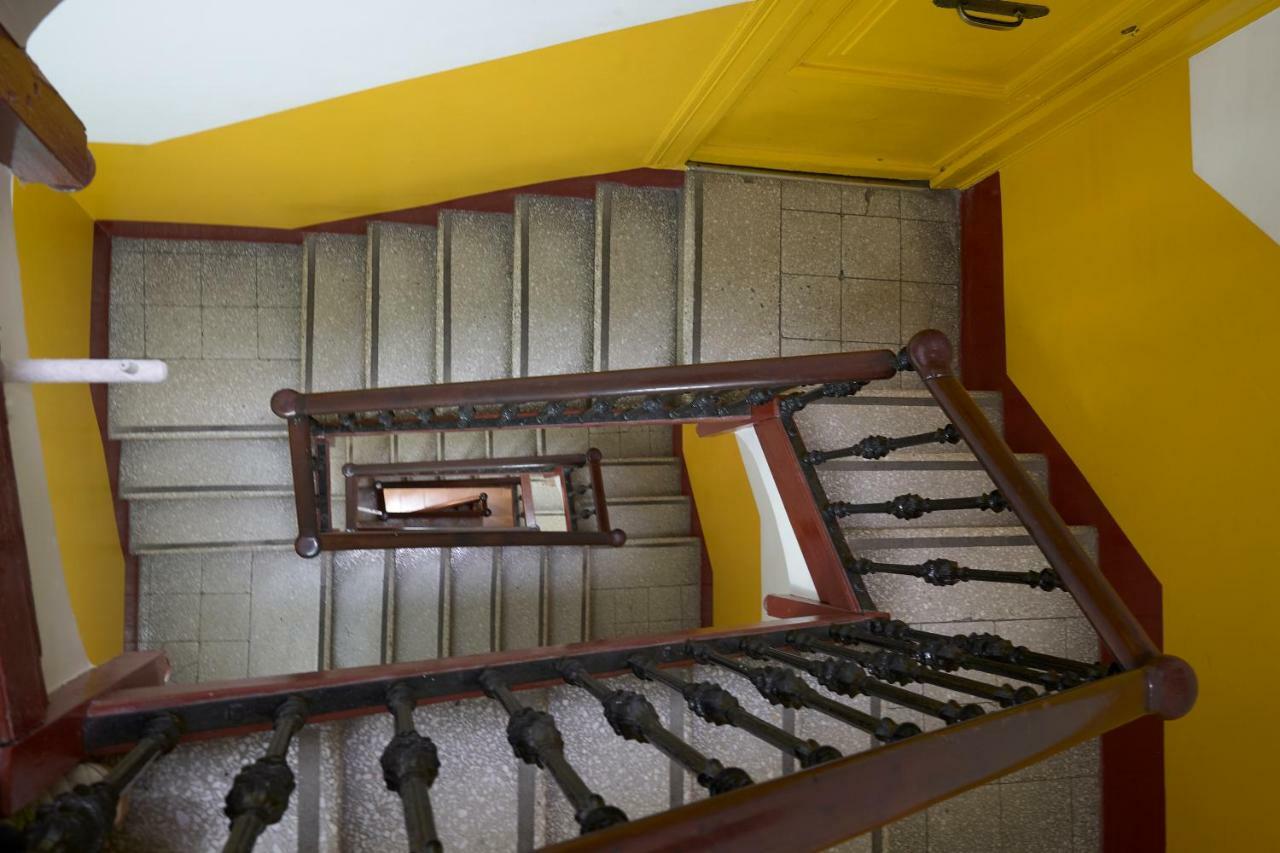 Youth Hostel - Central And Basic Drassanes Barselona Dış mekan fotoğraf
